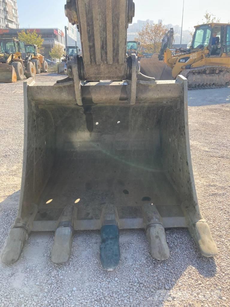 Volvo EC 380 EL Bandgrävare