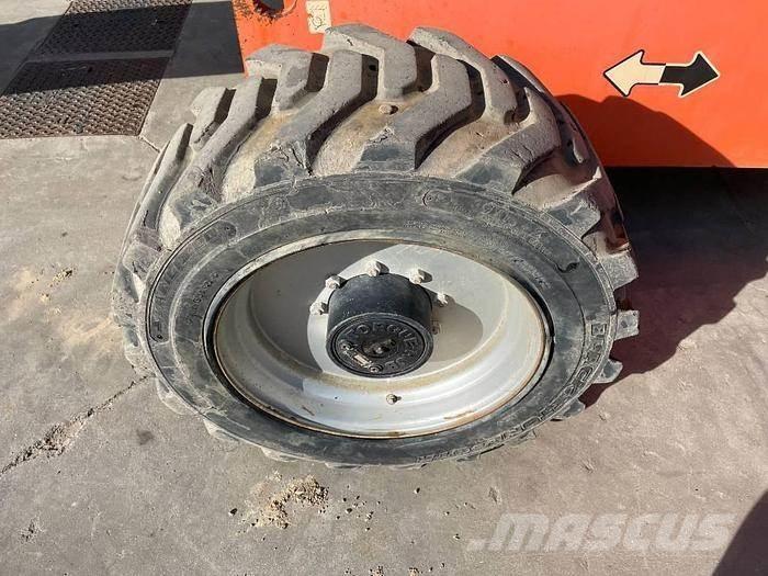 JLG 660 SJ Teleskop bomliftar