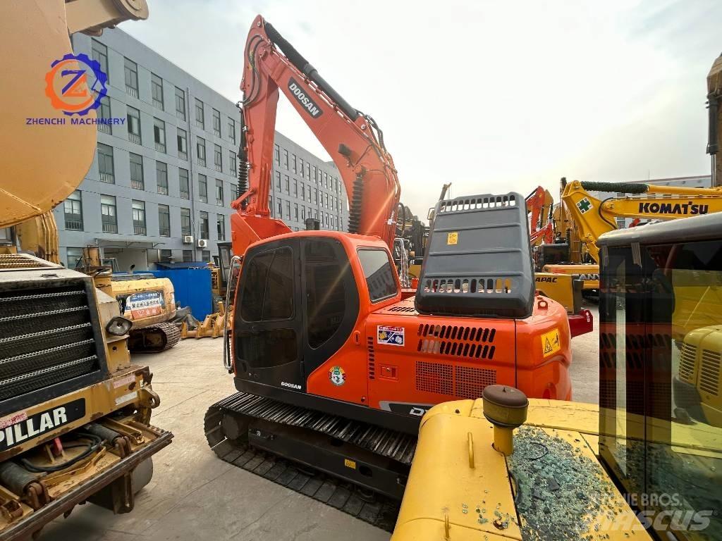 Doosan DX 150 Midigrävmaskiner 7t - 12t