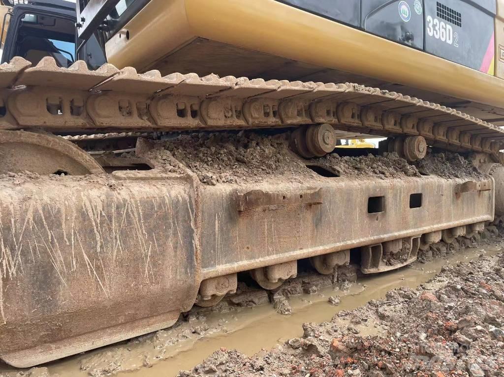 CAT 336 D L Grävmaskiner med lång räckvidd