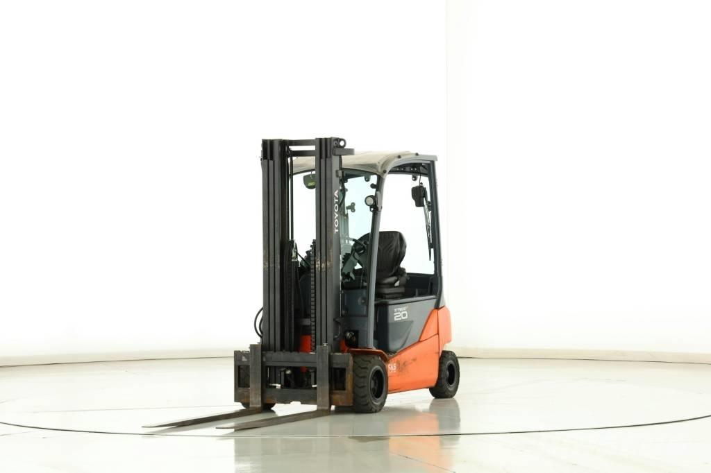 Toyota 8-FBM-20-T Elmotviktstruckar
