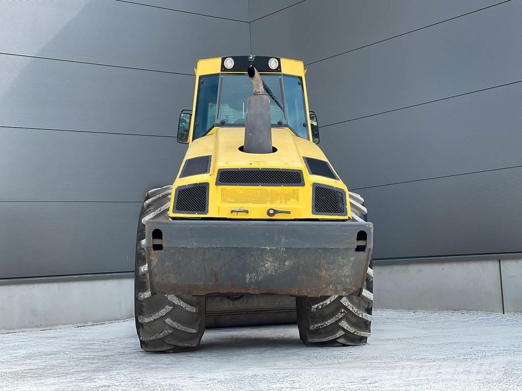 Bomag BW 213 DH-4 Envalsvältar