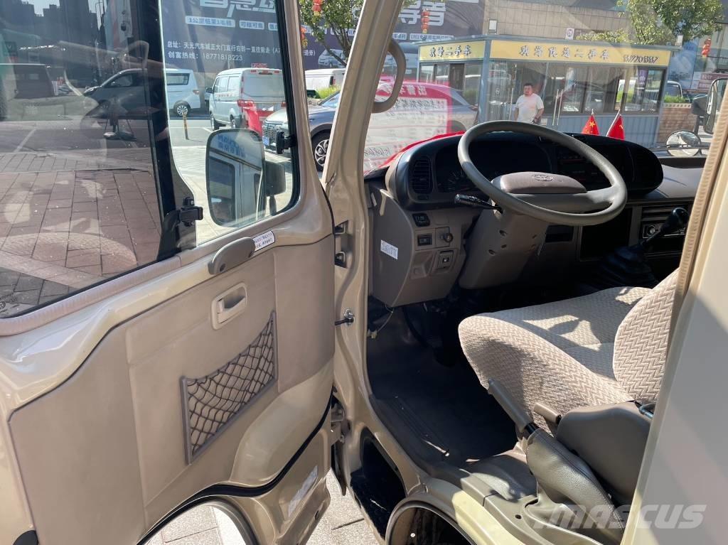 Toyota Coaster Bus Minibussar