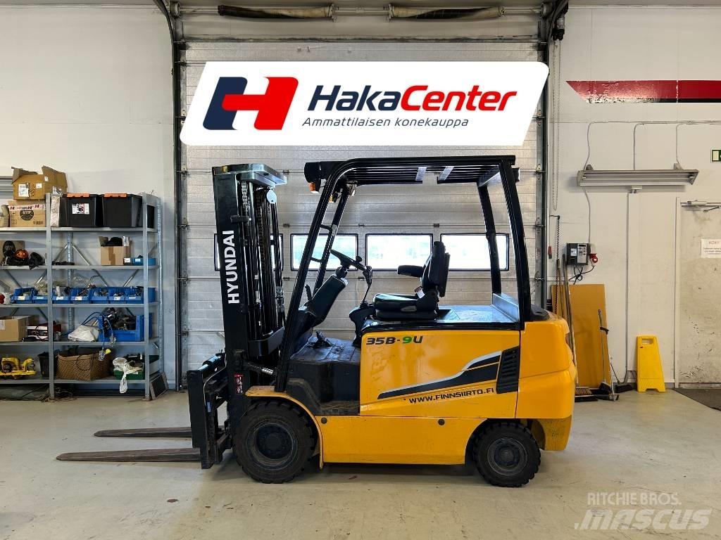 Hyundai 35B-9U Elmotviktstruckar