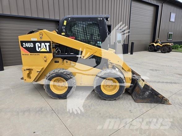 CAT 246D Kompaktlastare