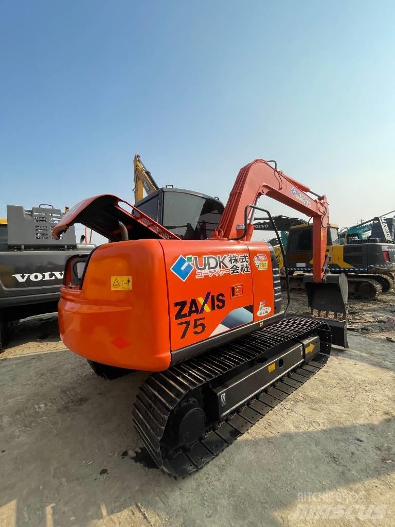 Hitachi ZX 75 Bandgrävare