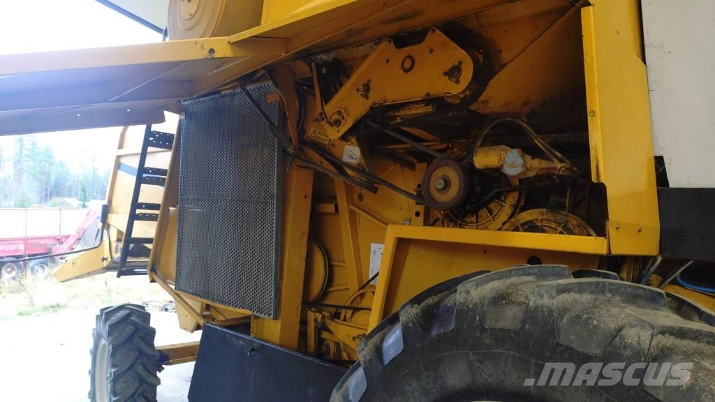 Sampo 2045 Skördetröskor