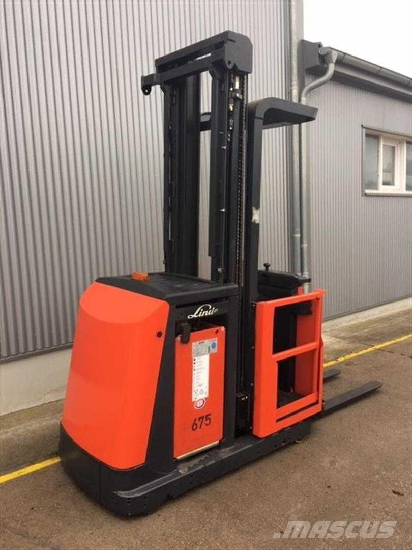 Linde V11 Plocktruck, höglyftande