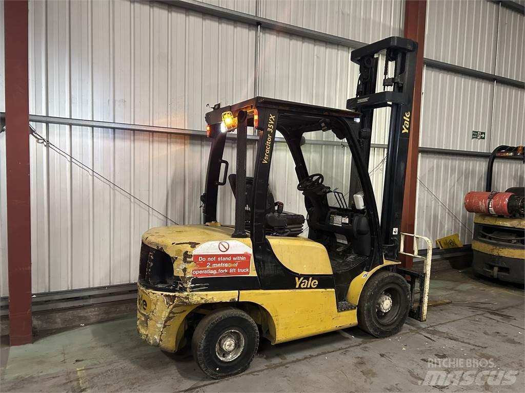 Yale GDP35VX Dieselmotviktstruckar