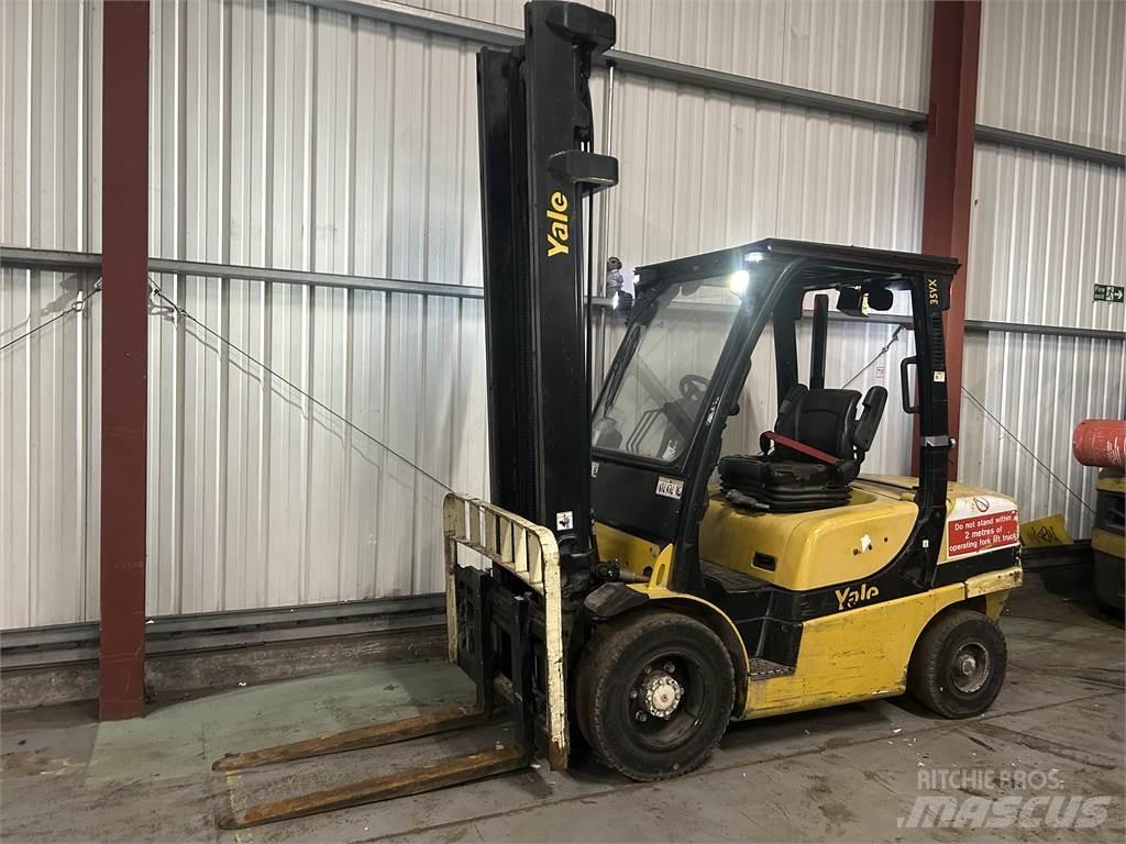 Yale GDP35VX Dieselmotviktstruckar