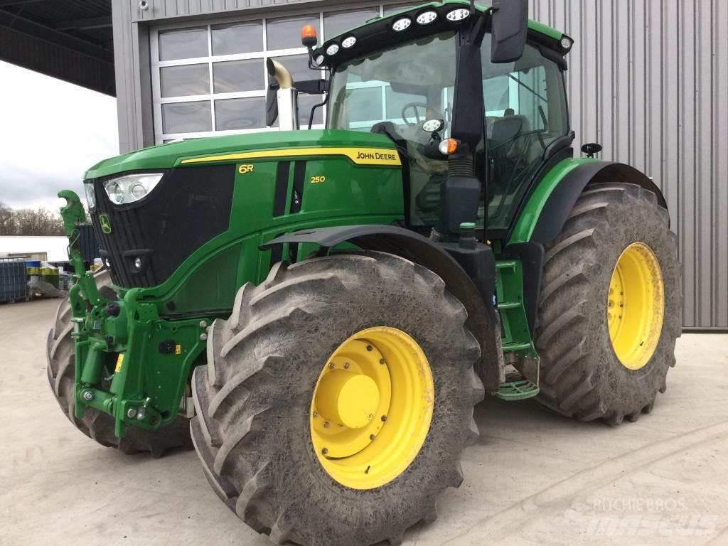 John Deere 6R250 Traktorer
