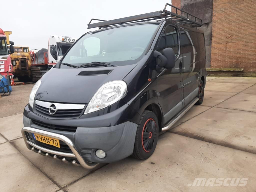 Opel Vivaro Lätta skåpbilar