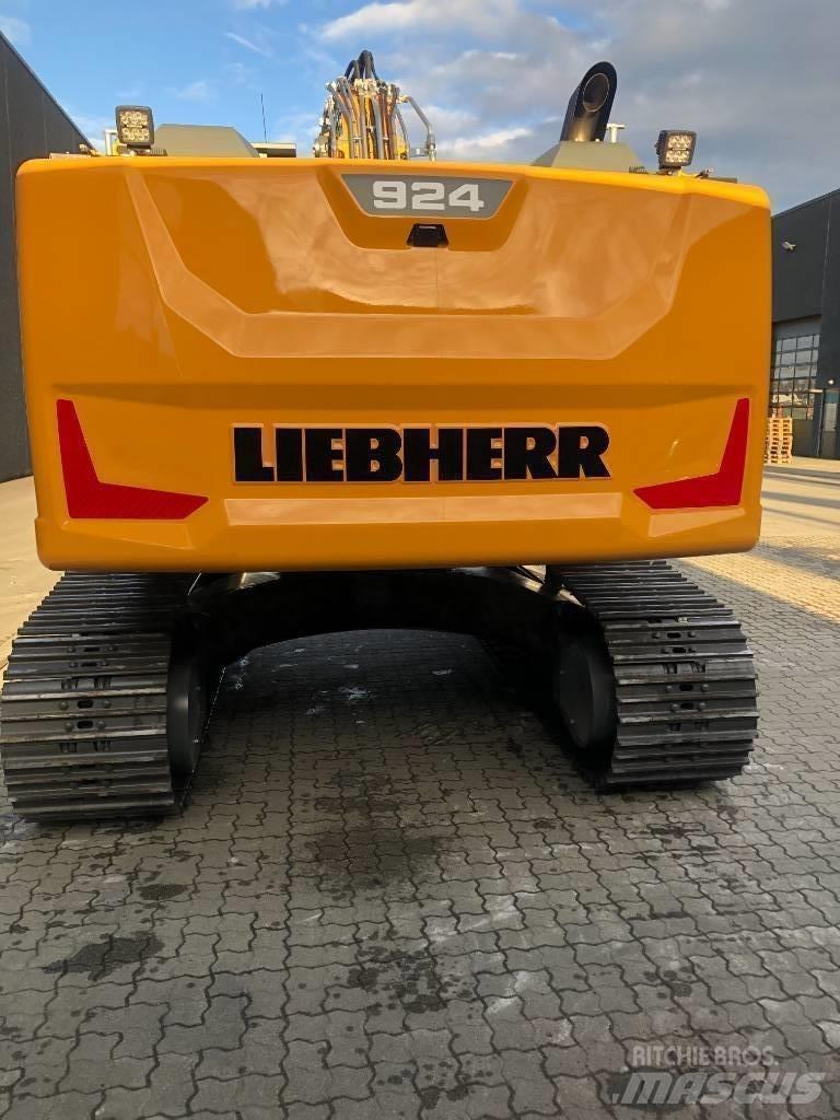 Liebherr R924G8 Bandgrävare