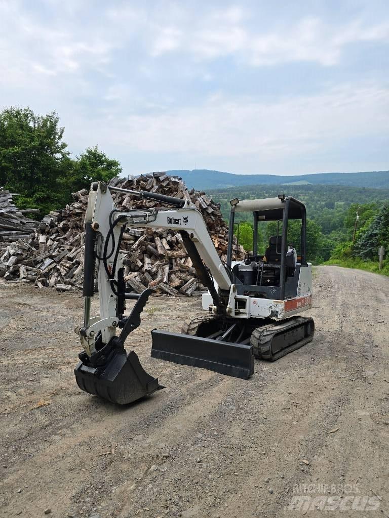 Bobcat X 331 Minigrävare < 7t