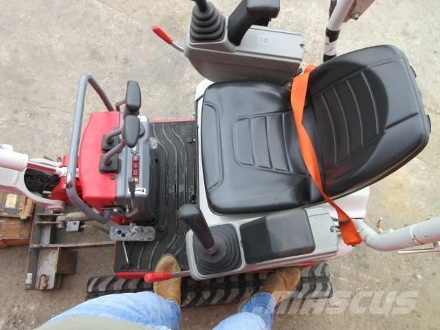 Takeuchi TB 210 R Minigrävare < 7t
