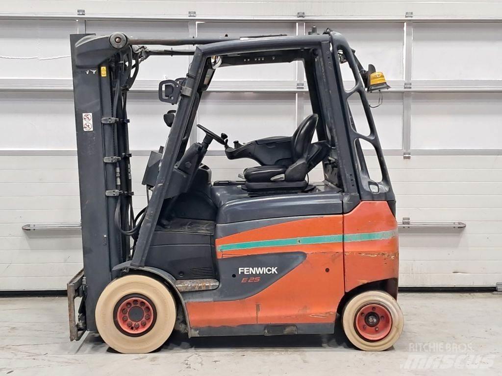 Linde E25H-01/600 Elmotviktstruckar