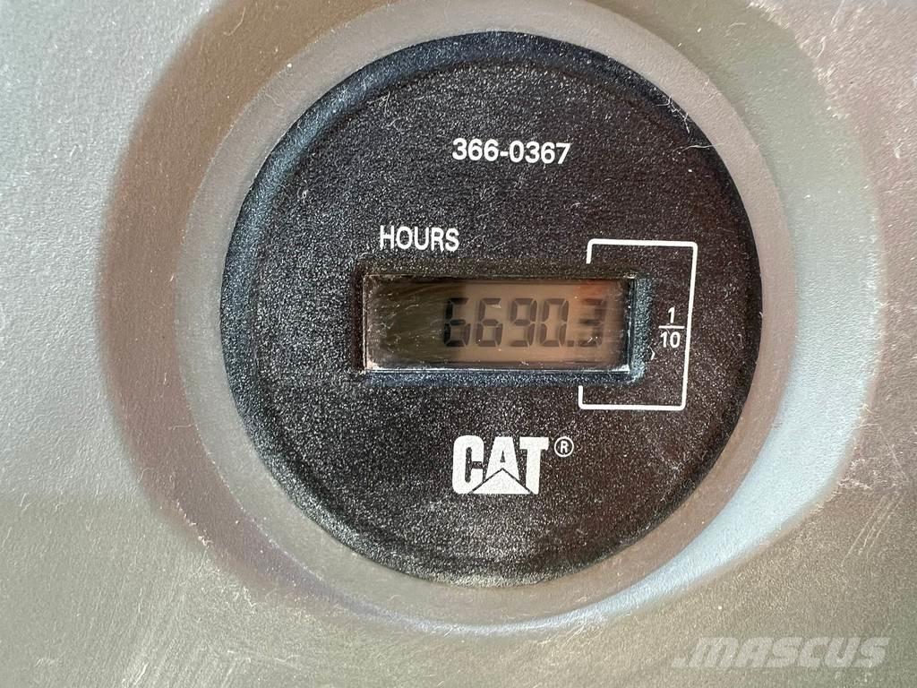 CAT 326FL Bandgrävare