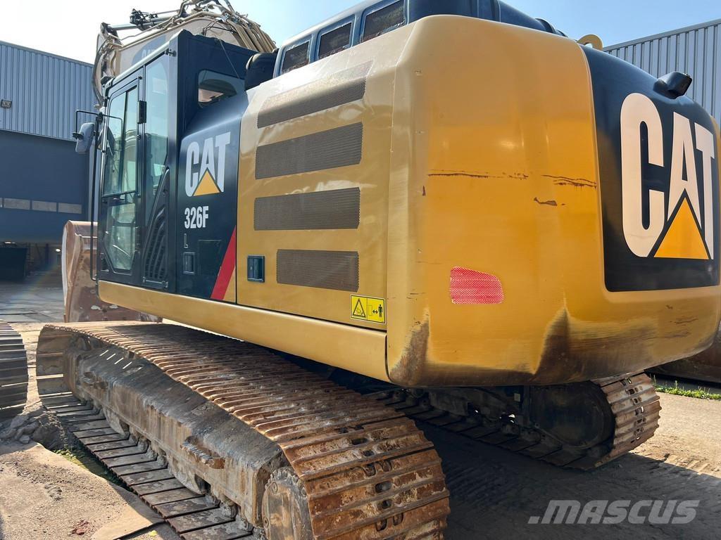 CAT 326FL Bandgrävare