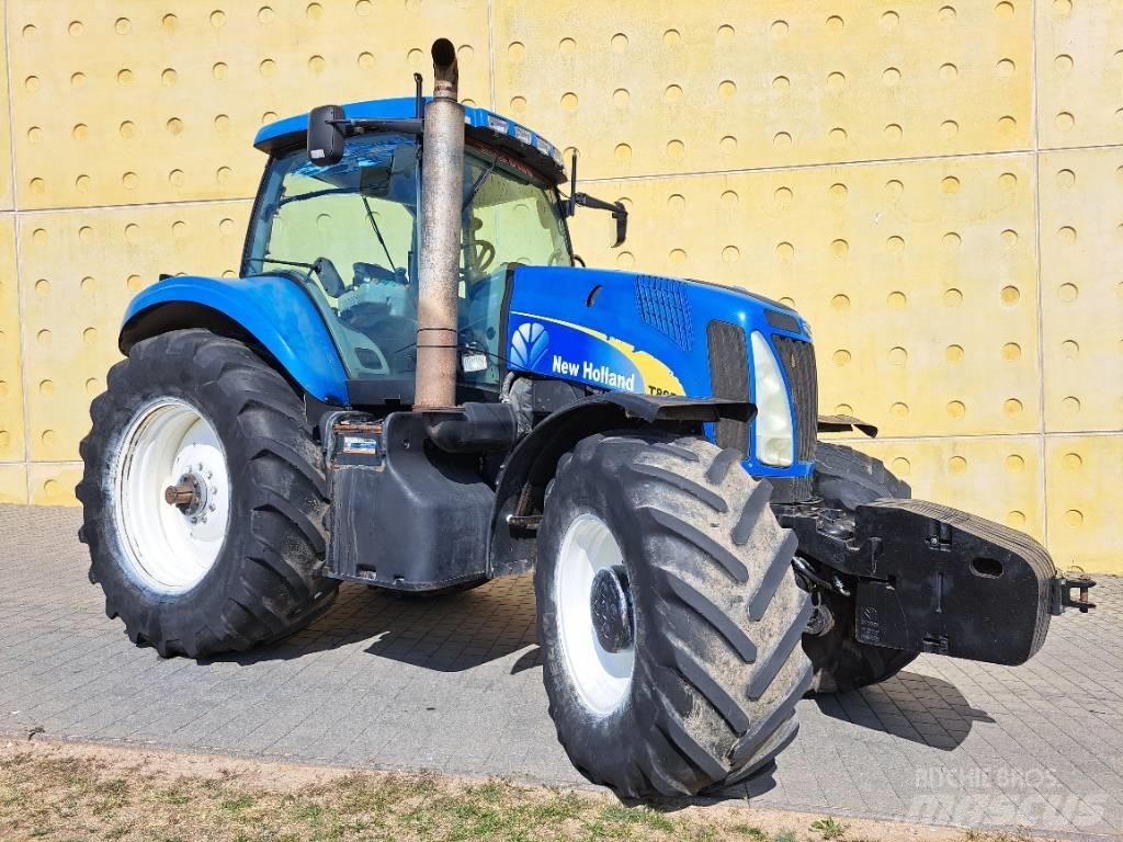New Holland T 8050 Traktorer