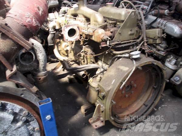 DAF 615 Motorer