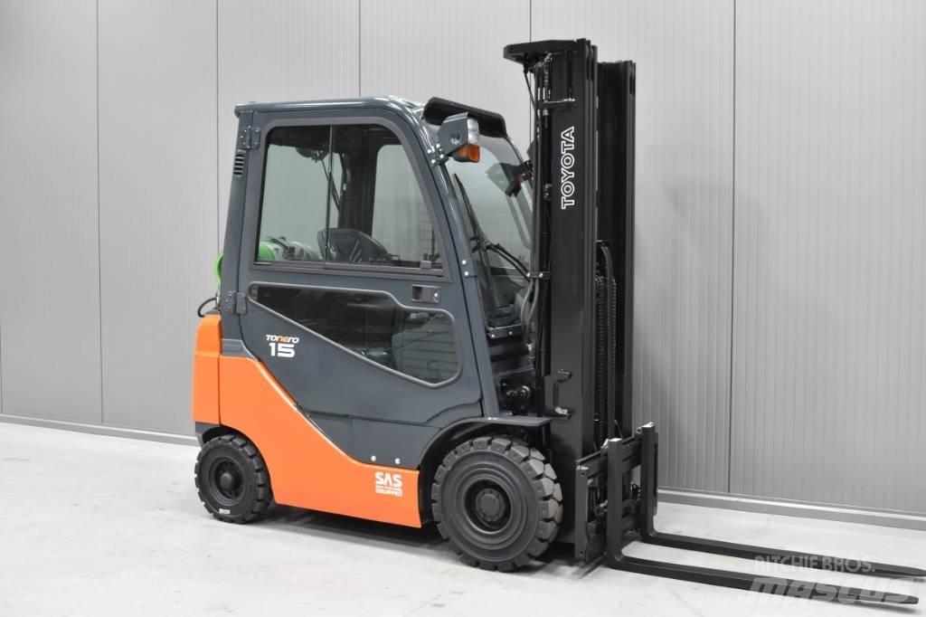 Toyota 06-8FG15F Gasolmotviktstruckar