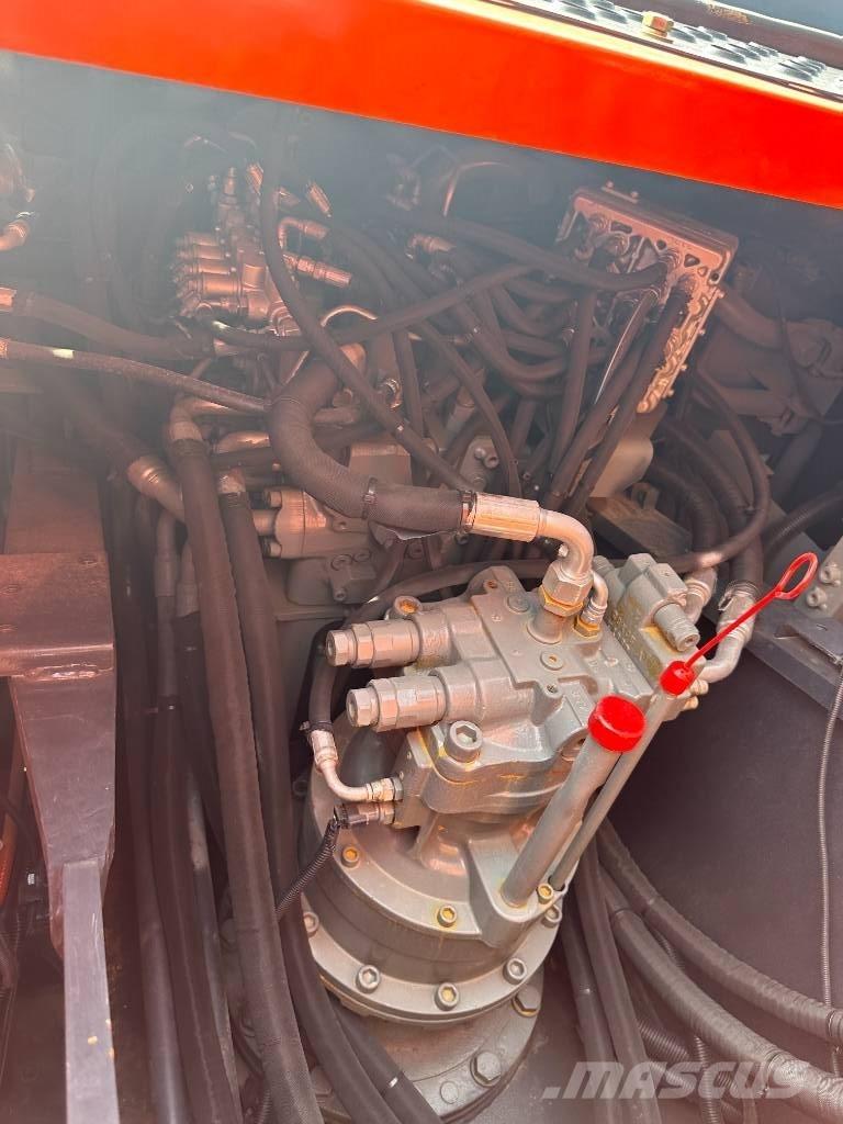 Hitachi ZX200 Bandgrävare