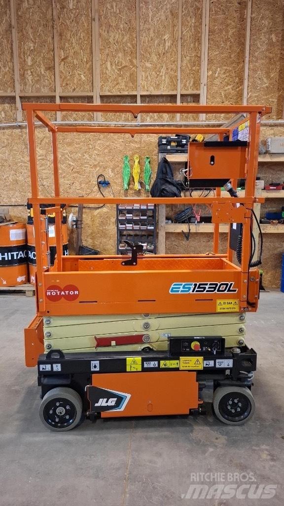 JLG ES 1530 L Saxliftar