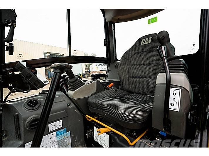 CAT 2023 CAT 303 CR Minigrävare < 7t