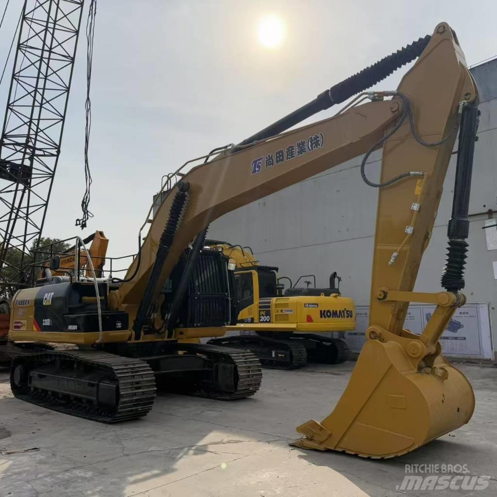 CAT 330 D L Bandgrävare