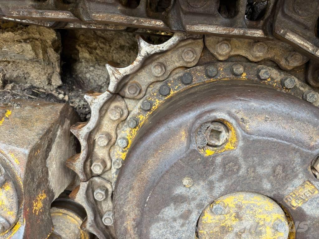 Komatsu D65PX-18 Bandschaktare
