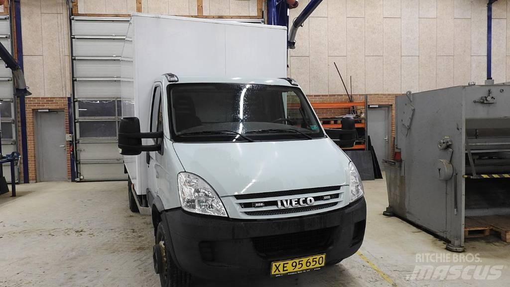 Iveco 65C 18 Skåpbilar