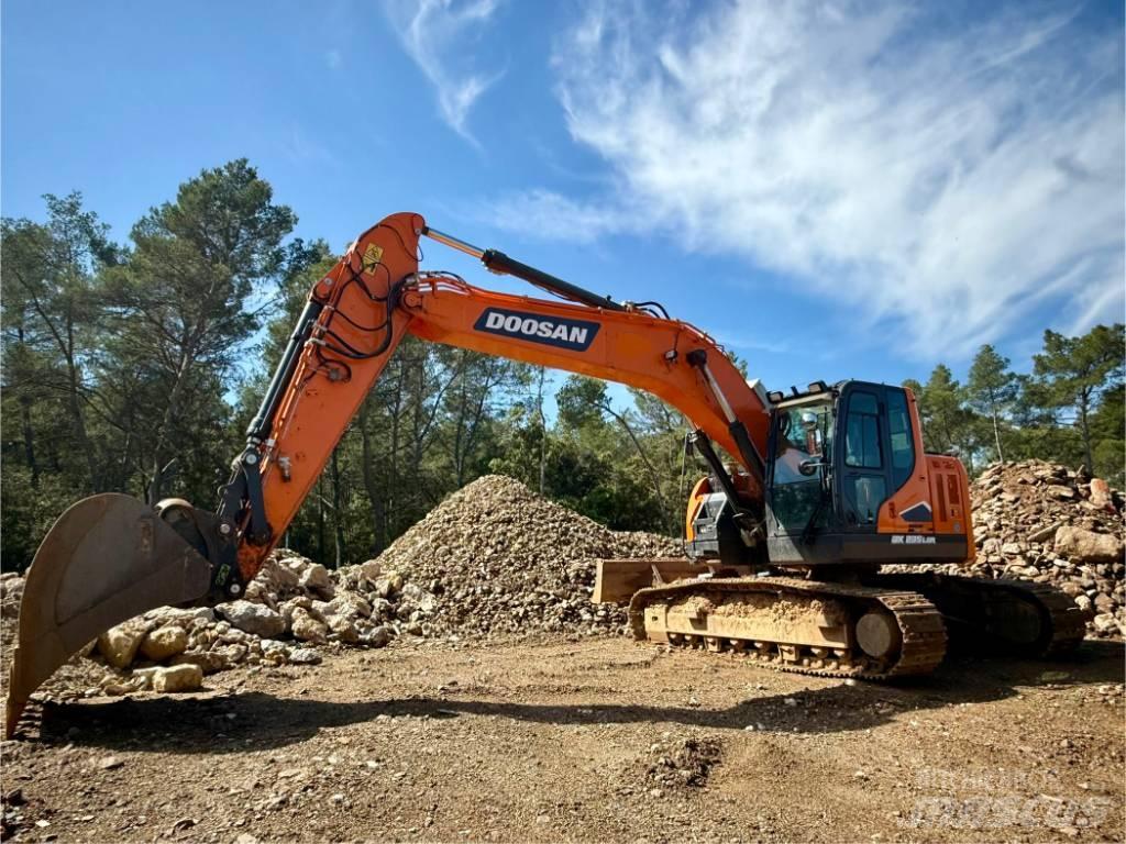 Doosan DX 235 LCR Bandgrävare