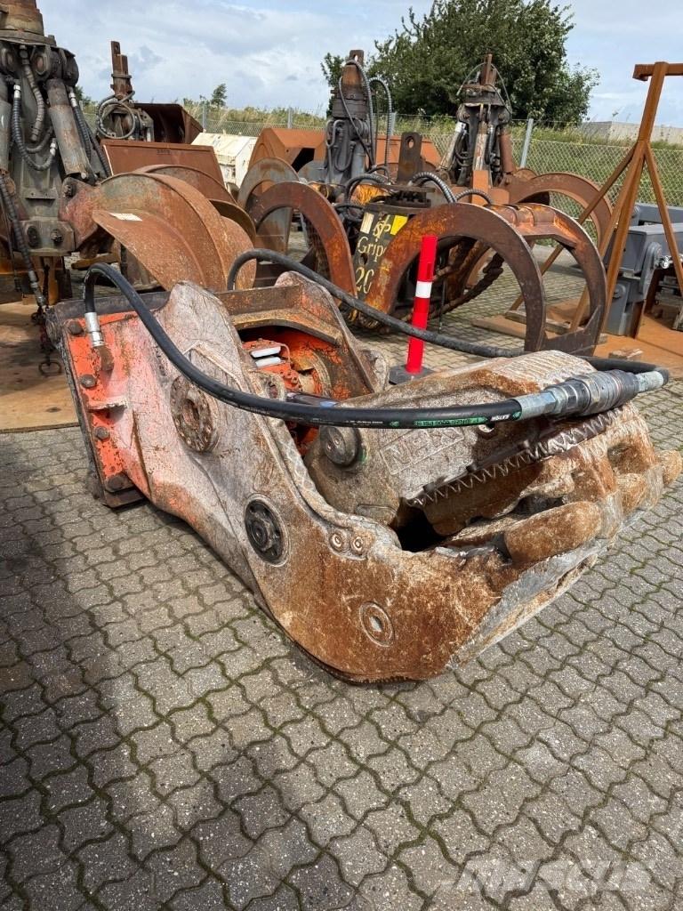 NPK G 18 J Krossar för Entreprenad