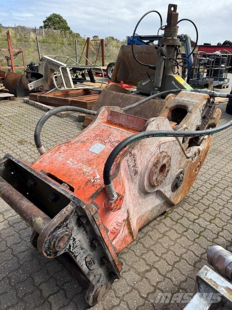 NPK G 18 J Krossar för Entreprenad