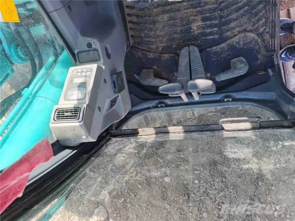 Kobelco SK210LC-8 Bandgrävare