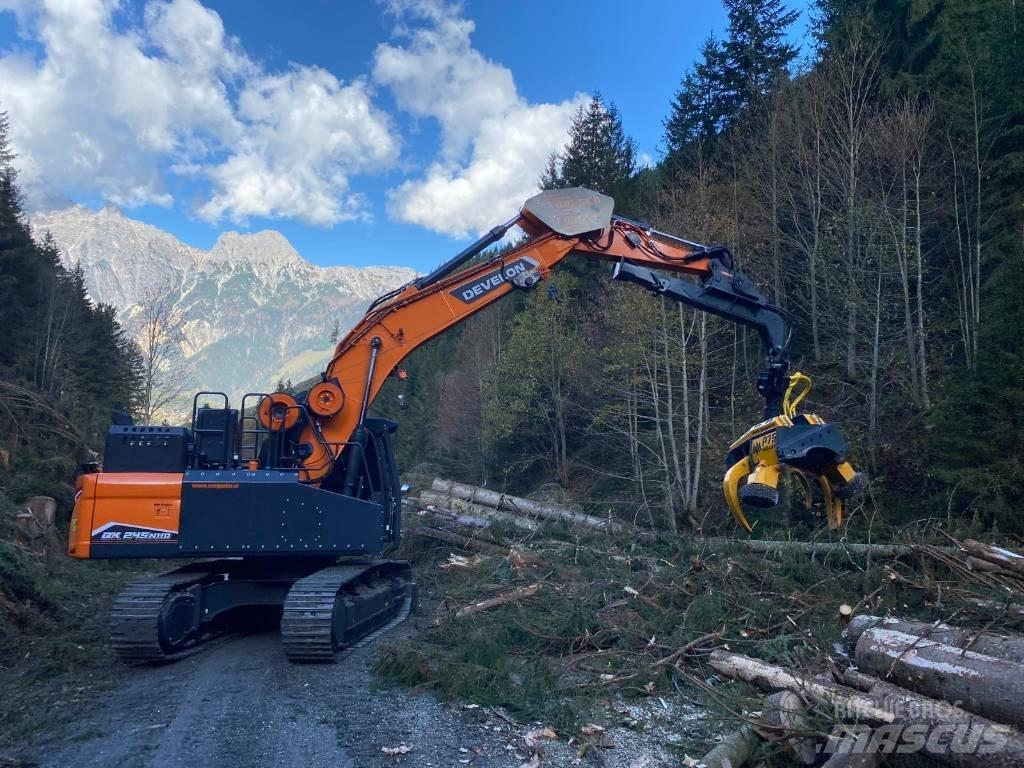Doosan DX 235 NLC-5 Bandgrävare