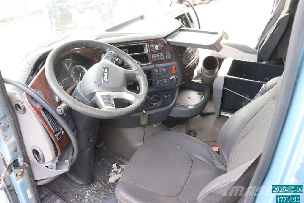 DAF XF 510 Hytter och interiör