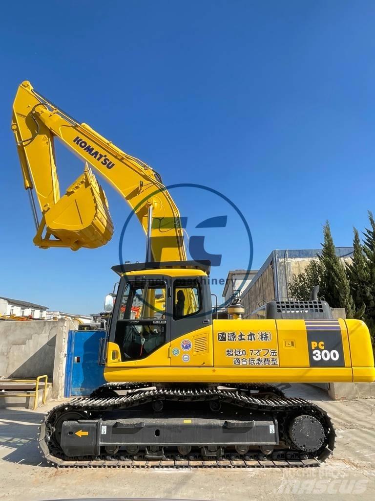Komatsu PC 300 Bandgrävare