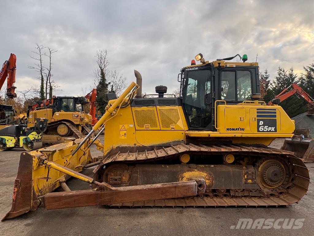 Komatsu D65PX-18 Bandschaktare