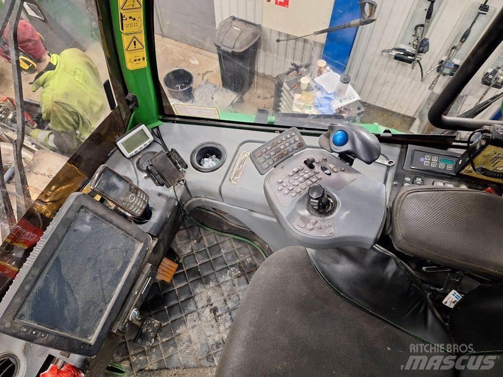 John Deere 1910 Skotare