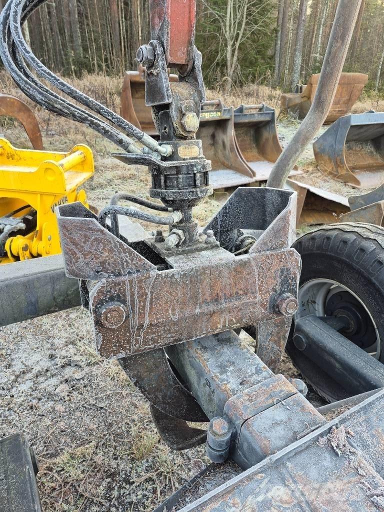 Patu 1800 Skogsvagnar