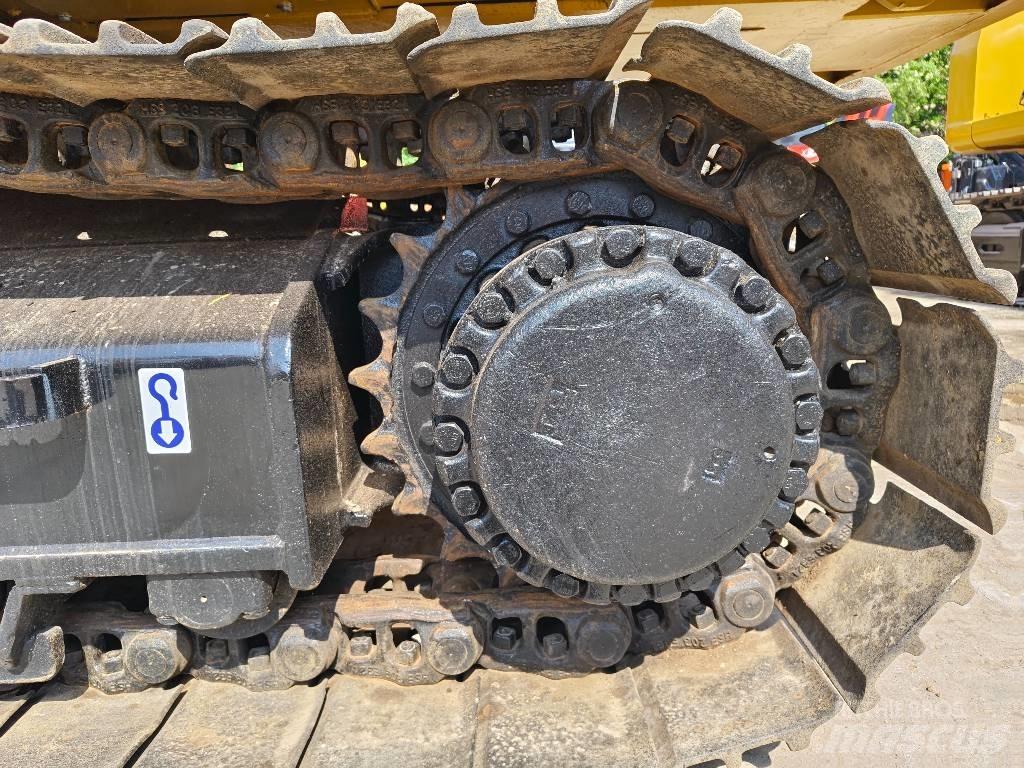 CAT 325 C Bandgrävare