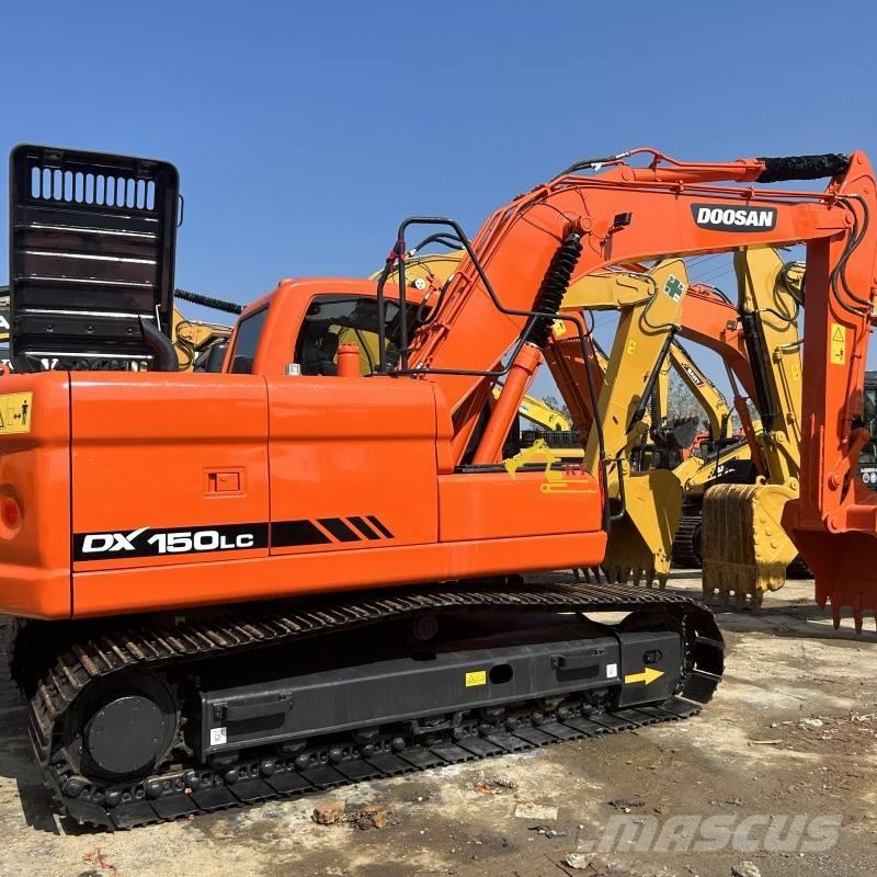 Doosan DX150 Bandgrävare
