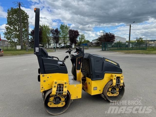 Bomag BW 100 AD M-5 Tvåvalsvältar