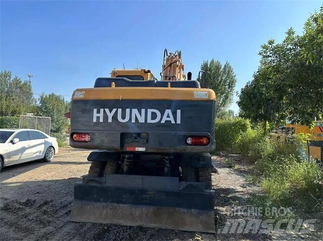 Hyundai 210W Hjulgrävare