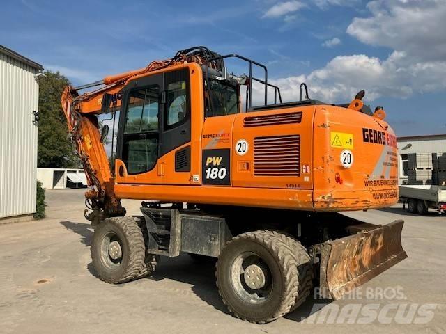 Komatsu PW 180-10 Hjulgrävare