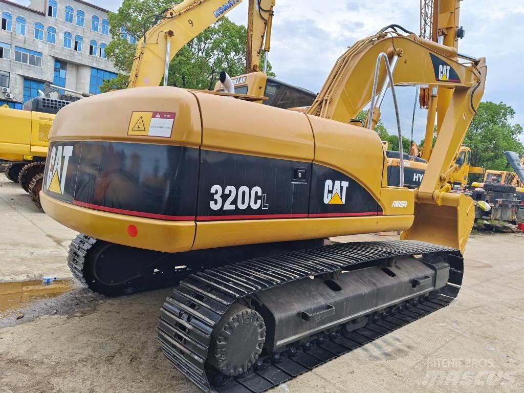 CAT 320 C L Bandgrävare