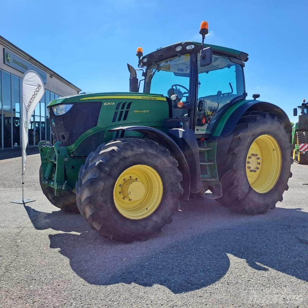 John Deere 6210 R Traktorer