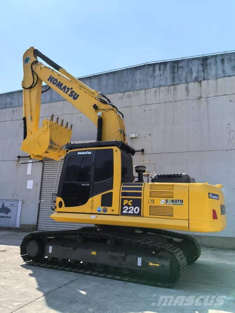 Komatsu PC 200-8 Bandgrävare