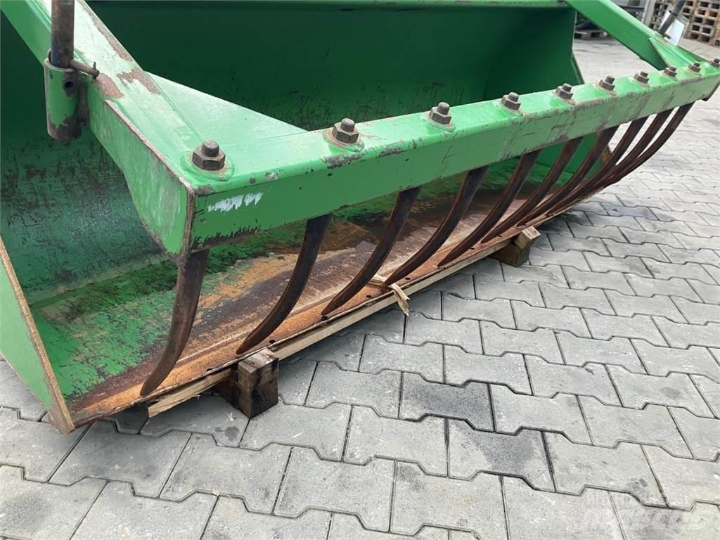 John Deere 2,20 m Lastarredskap